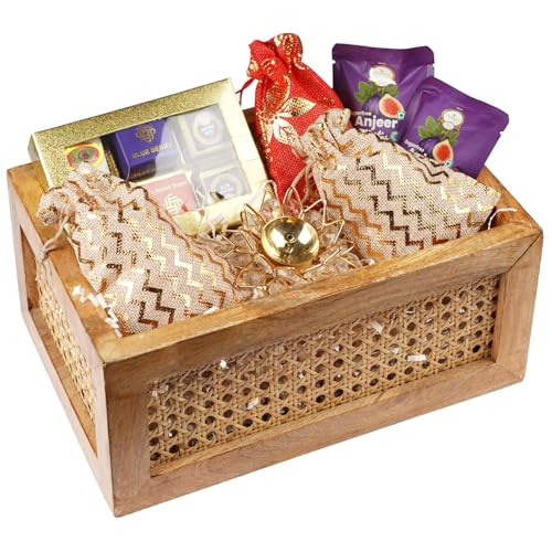 Ghasitaram Gifts Jaiccha Recatangle Rattan Basket of 3 jute pouches of dryfruits, best bites and Diya|Gift for Diwali,Holi,Valentine,Birthday,Anniversary,Gift for Her,Him,Mothers Day,Fathers Day| von Jaiccha