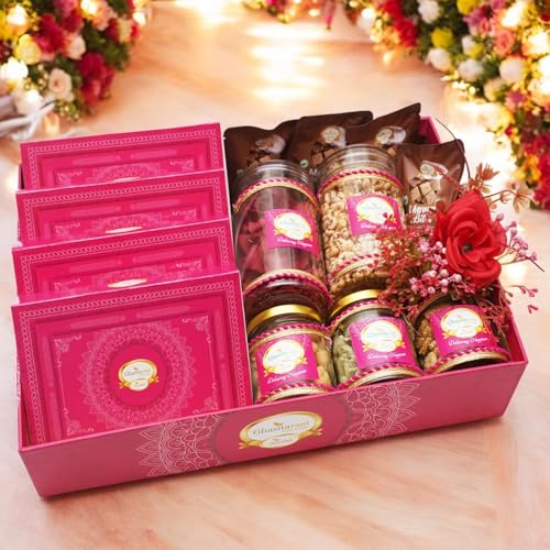 Ghasitaram Gifts JaicchaLohri sweets Gachak hampers Lohri Pink Hamper Tray of 13 goodies von Jaiccha