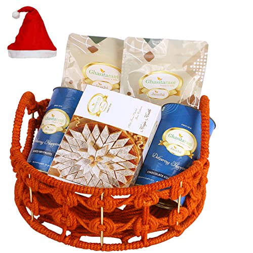 Jaiccha Ghasitaram Christmas Gifts Orange Jute Basket of assortments with Kaju Katli von Jaiccha