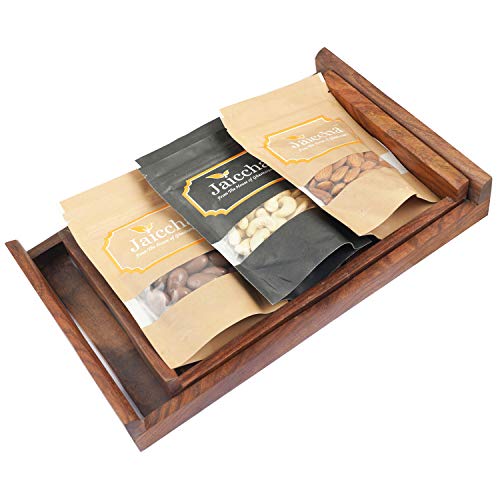 Jaiccha Ghasitaram Diwali Gifts Set of 2 Striped Wooden Trays Cashews, Almonds and Chocolate Coated Almonds von Jaiccha