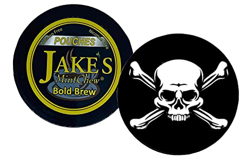 Jake's Mint Chew Bold Brew Pouch 1 Dose mit DC Crafts Nation Skin Can Cover – Jolly Roger von Jake's Mint Chew