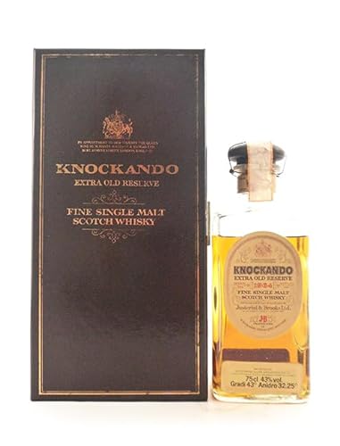 Knockando Extra Old Reserve 23 year old Pure Speyside Single Malt Scotch Whisky 1964 (Original box) in einer Geschenkbox, 1 x 700ml von Knockando Extra Reserve