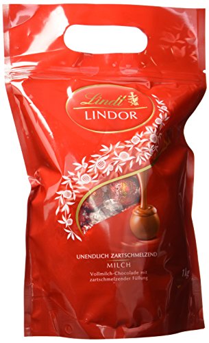 Lindt Lindor Beutel Vollmilch 1 kg, gefüllt mit einzeln verpackten Lindor Kugeln mit einer zartschmelzenden Füllung von Lindt & Sprüngli