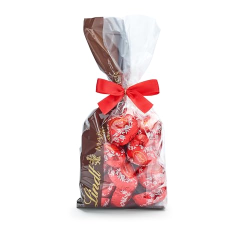 Lindt Schokolade LINDOR Schokoladenherzen | 500 g | Ca. 35 Vollmilch Herzen mit unendlich zartschmelzender Füllung | Pralinengeschenk | Schokoladengeschenk von Lindt