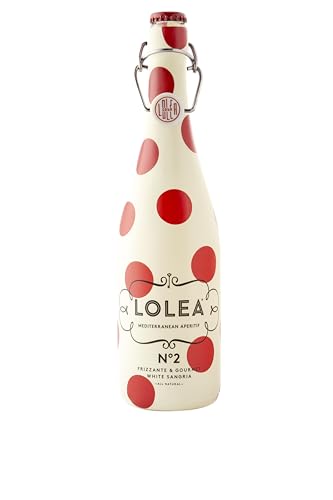 Lolea Nº2, Sangria aus Spanien, mediterrane Aperitif aus spanischem Weißwein der Rebsorten Chardonnay und Macabeo, verfeinert mit frischem Orangen- und Zitronensaft und einer Prise Vanille von Lolea