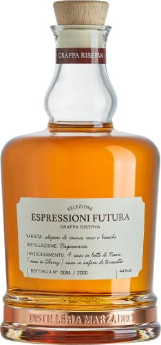 Grappa Espressioni Futura 2015 0,7l 44,5 % / Marzadro von Marzadro