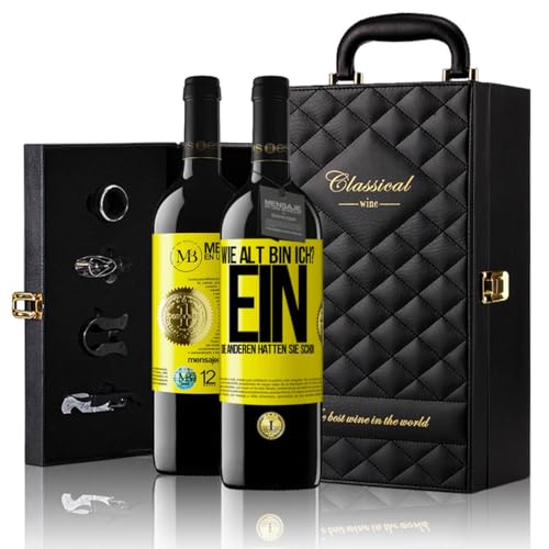 «Wie alt bin ich? EIN Die anderen hatten sie schon» Flaschenpost. Geschenk-Luxus-Aktentasche 2x Premium Rotwein Reserve 12 Monate und Set mit 4 Accessoires. Etikett Gelb ANPASSBAR von Mensaje en una Botella