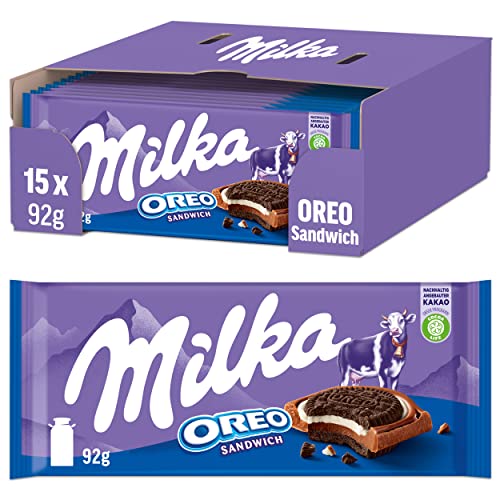 Milka OREO Sandwich Tafelschokolade 15 x 92g, Zarte Milka Alpenmilch Schokolade mit 10 Mini Original OREO Keksen von Milka