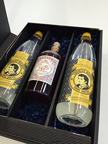 Monkey 47 Gin Tonic Set / Geschenkset - Monkey 47 Schwarzwald Sloe Gin 500ml (29% Vol) + 2x Thomas Henry Tonic Water 1000ml von Monkey 47