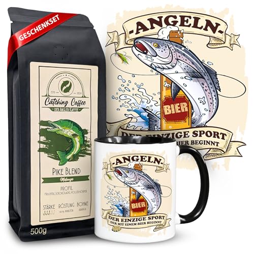 NICE-Presents - Geschenkset Tasse mit Kaffee - Angeln, Bier & Fisch Motiv - Schwarzer Henkel - Kaffeetasse 300 ml - Keramik, spülmaschinenfest - Peru Melange Kaffee 500g - Geschenk für Kaffee Fans von NICE-PRESENTS