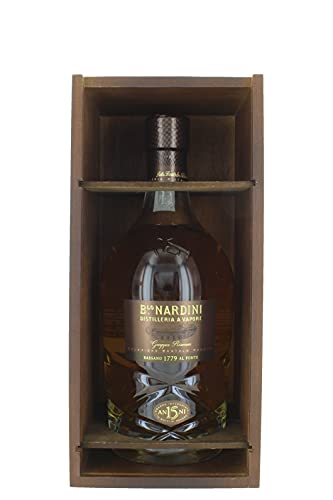 Grappa Riserva 15 Anni Selezione Nardini Cl 70 Cassetta In Legno von Nardini Bortolo