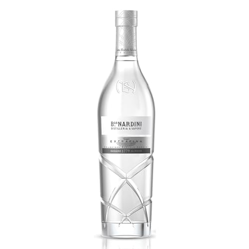 Nardini Grappa Extrafina - Selezione Bortolo 42% vol. - sanfter Grappa mit unmittelbar blumigem Duft und fruchtigen Aromen, perfekt nach schwerem Essen - in passender Geschenkbox (1 x 0,7l) von Nardini