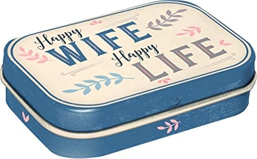 Nostalgic-Art Retro Pillendose, 4 x 6 x 1,6 cm, Happy Wife Happy Life – Geschenk-Idee mit tollem Spruch, mit Pfefferminz-Dragees, Vintage Design von Nostalgic-Art