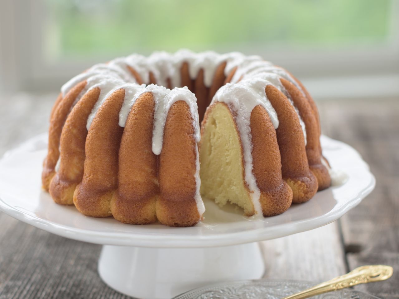 Nordic Ware Elegant Party Bundt Pan von Nordic Ware