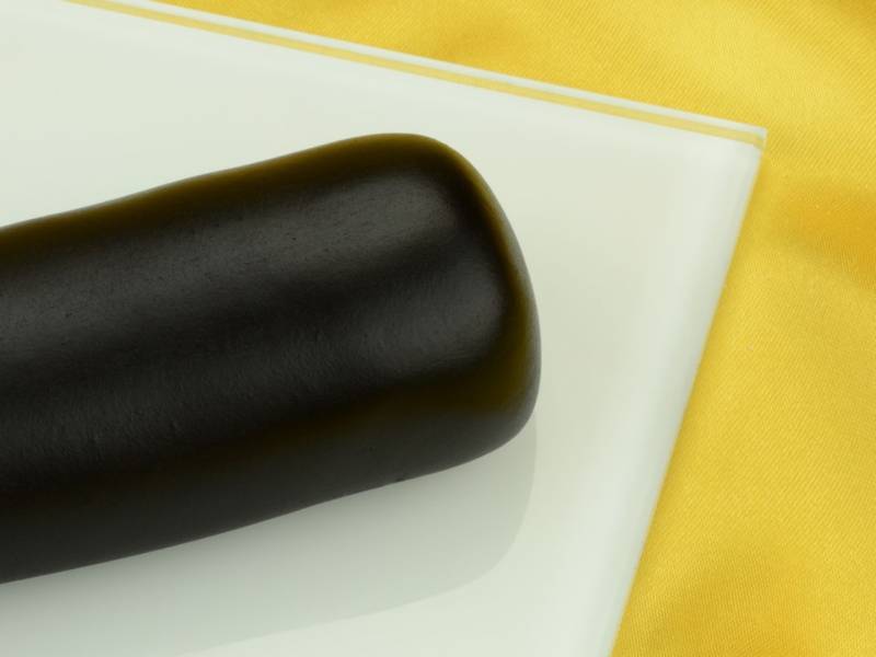 Rollfondant PREMIUM PLUS schwarz 1kg von Cake-Masters