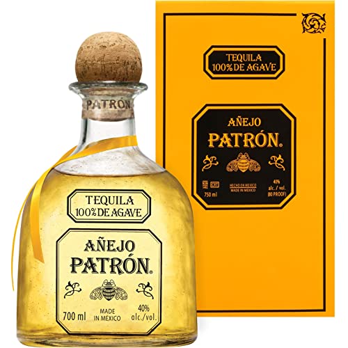 PATRÓN Añejo Premium-Tequila, 40% Vol., 70 cl/700 ml, aus 100 % besten blauen Weber-Agaven, in Mexiko in kleinen Chargen handdestilliert, über 12 Monate im Eichenfass gelagert, perfekt für Margaritas von Patron