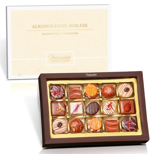 Pralinenbote Genussmanufaktur – Alkoholfreie Auslese mit 15 handgefertigten Pralinen deutscher Chocolatiers, das edle Pralinen Geschenk für Sie und Ihn von Pralinenclub