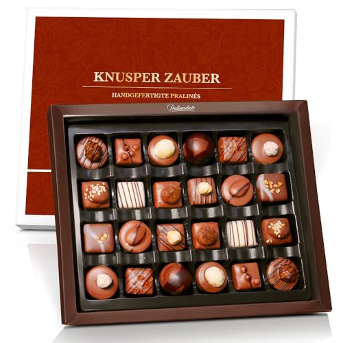 Pralinenbote Genussmanufaktur – Knusper Zauber mit 24 handgefertigten Nuss & Nougat Pralinen ohne Alkohol deutscher Chocolatiers, das exklusive Pralinen Geschenk von Pralinenclub