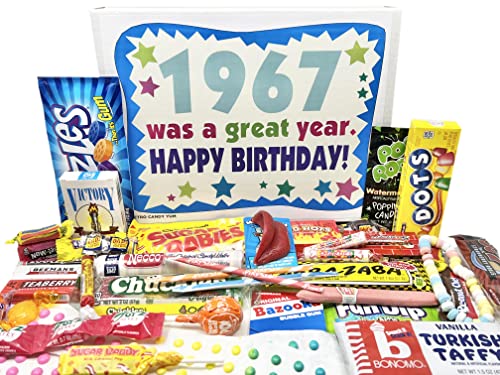 RETRO CANDY YUM ~ 1967 57th Birthday Gift Box Assortment of Nostalgic Candy from Childhood for 57 Year Old Man or Woman Born 1967 von RETRO CANDY YUM