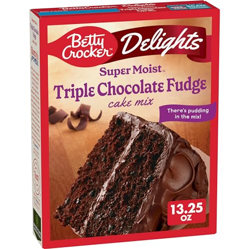 Delights Super Moist Triple Chocolate Fudge Cake Mix, 13.25 oz von Betty Crocker