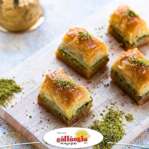 Gulluoglu Türkische Pistazien-Baklava 28 Stück - 1000 gr, täglich frische lieferung aus Istanbul/Türkei von SINCE 1871 GÜLLÜOGLU