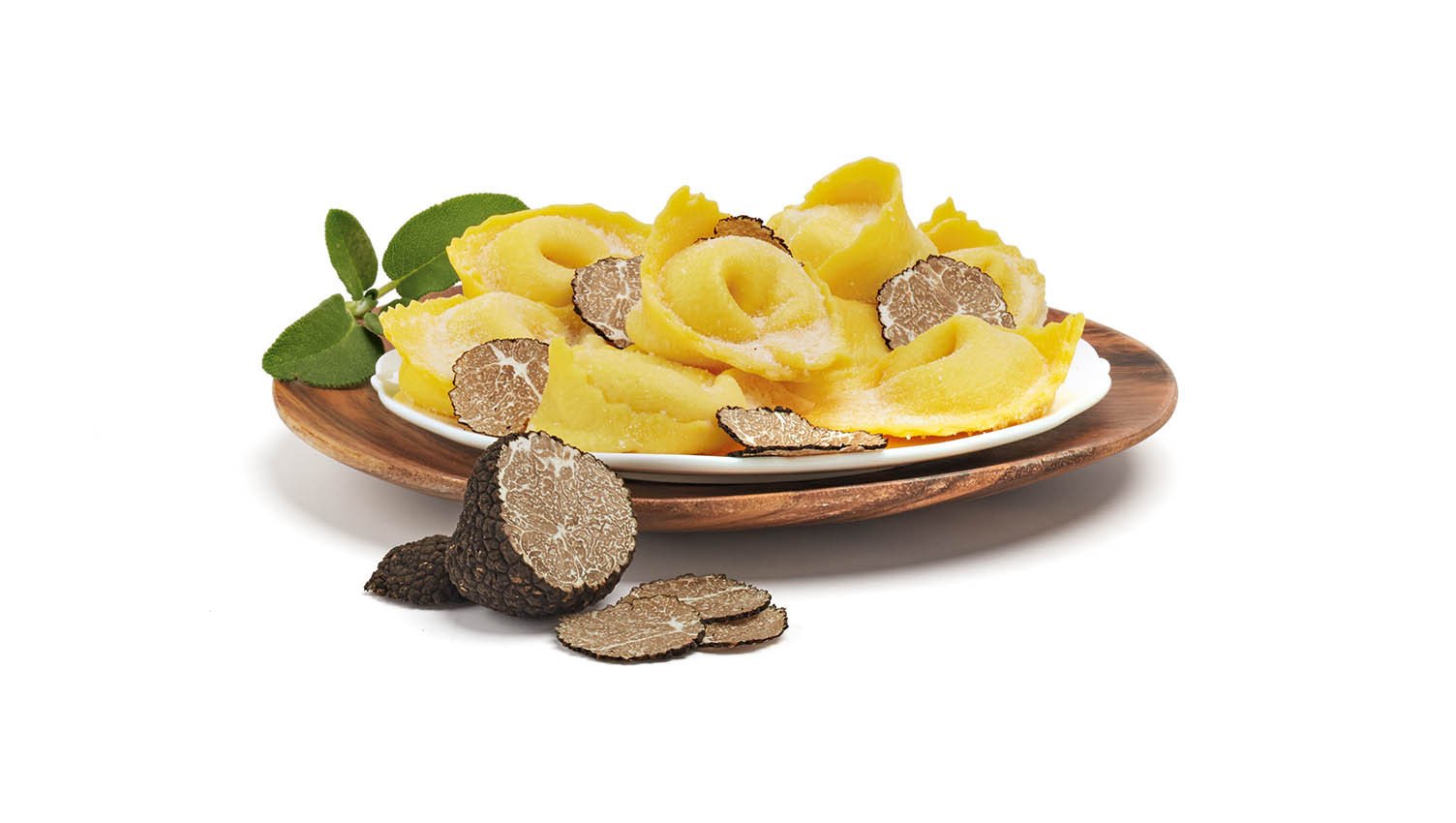 Cappellacci mit Parmesan und schwarzem Trüffel von Sfoglia Rina SRL