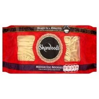 Sharwood-Medium Eiernudeln 8 x 375g von Sharwood's