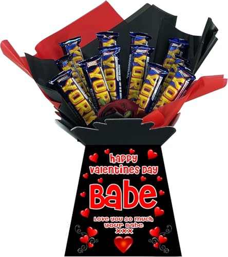 Personalised Chocolate Bouquet Hamper Gift Made With YORKIE BARS For Any Occasion von Sweets n Stuff