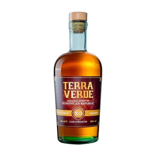 Terra Verde XO CASK Strength | Kraftvolle Original Dominikanische süße Spirituose auf Rum basis mit Noten von dunkler Schokolade, Toffee, Karamell | In Bourbonfässern gereift | 700 ml – 40% von Terra Verde