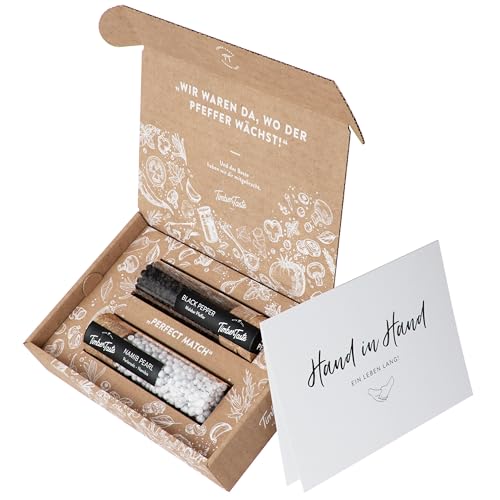 TIMBER TASTE® Salz & Pfeffer Hochzeitsgeschenk Set - Geschenk zur Hochzeit mit Afrikanischem Perlensalz & Schwarzem Pfeffer - Personalisiertes Hochzeitsgeschenk für das Brautpaar - Gewürze Hochzeit von Timber Taste