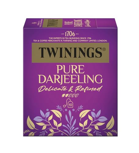 Twinings PURE DARJEELING Schwarzer Tee im Teebeutel - zarter Schwarztee mit einem Hauch Muskat, gepflückt in den Anbaugebieten der Himalaja-Region, 12er Pack (je 10 Beutel) von Twinings