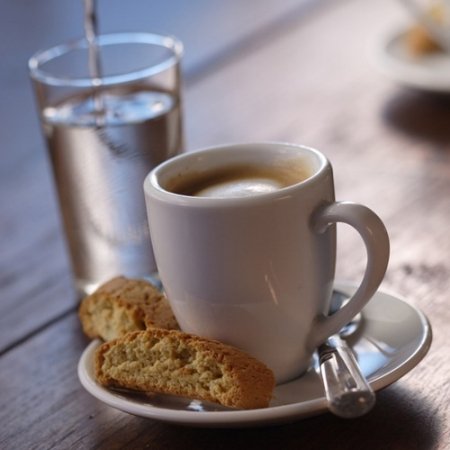 Espresso Italiano Premium 250 g mittel gemahlen von KaffeeShop 24