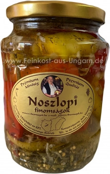 Noszlopi, Eingelegte Pepperoni Paprika - scharf 720ml von VE-KON-BO´99 Kft.