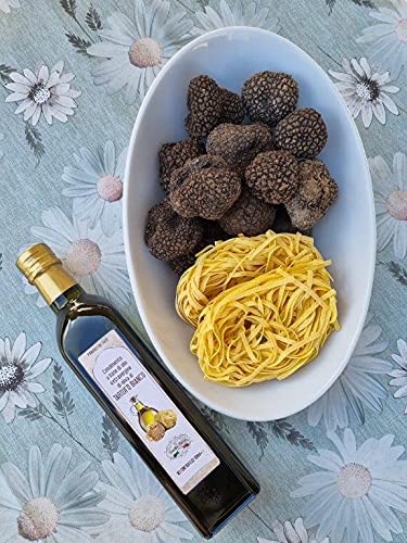 Frische schwarze Trüffel aus Italien, Tagliatelle (Trüffelnudeln) mit weißen Trüffeln und Trüffelöl mit weißen Trüffeln (3x1) - für 4 Personen! (100g frische Trüffel/500g Nudeln/ 250ml Trüffelöl) von Vecchio Borgo Tartufi & Funghi