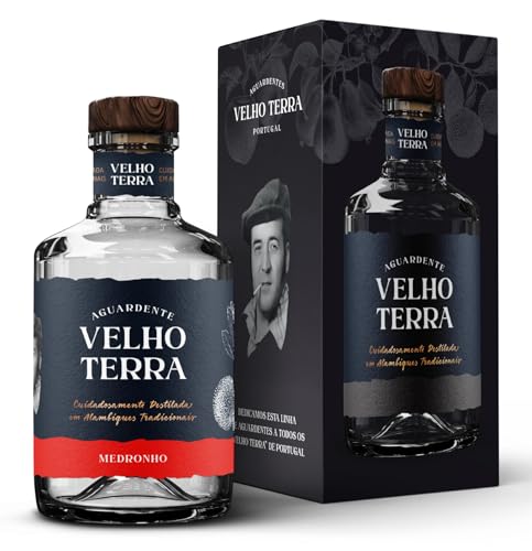 Aguardente Medronho Erdbeerbaum Brandy Weinbrand Tresterbrand aus Portugal von Velho Terra