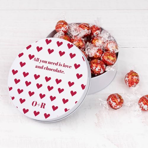 Wanapix | Blechdose mit Pralinen | Personalisierte mit Namen | Mit 22 Pralinen Lindt | Originelles Geschenk zum Valentinstag | 5x12 cm (850 ml) - Love von Wanapix