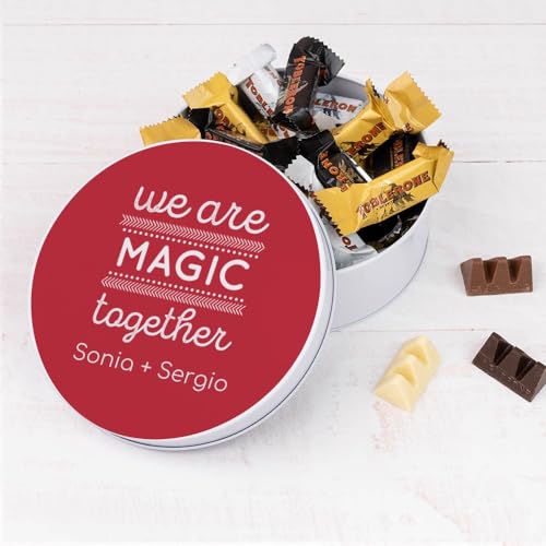 Wanapix | Blechdose mit Schokolade | Personalisierte Mit Bild und Text | Mit Toblerone | Originelles Geschenk zum Valentinstag | 5x12 cm (850 ml) - Verliebt von Wanapix