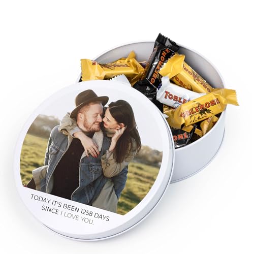 Wanapix | Blechdose mit Schokolade | Personalisierte Mit Bild und Text | Mit Toblerone | Originelles Geschenk zum Valentinstag | 5x12 cm (850 ml) von Wanapix