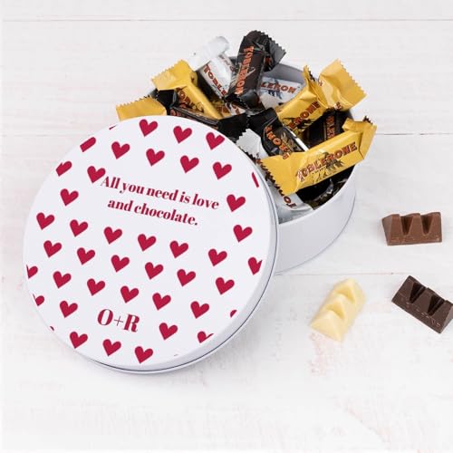 Wanapix | Blechdose mit Schokolade | Personalisierte Mit Namen | Mit 22 Schokoriegel | Originelles Geschenk zum Valentinstag | 5x12 cm (850 ml) - Love von Wanapix