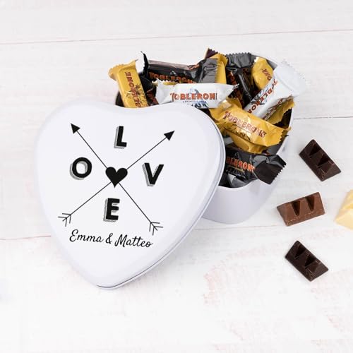 Wanapix | Herzf Blechdose mit Schokolade | Personalisierte Mit Namen | Mit 22 Pralinen | Originelles Geschenk zum Valentinstag | 16x15x5 cm (800 ml) - Pfeile von Wanapix