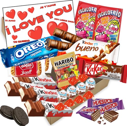 WikiMark Geschenkschachtel zum Valentinstag I Love You mit 20 Kinder-Pralinen, Oreo-Keksen, Kindern Schoko Bons, Haribo Bären, Kit Kat, Knochen, Lotus Biscoff Keks und vielem mehr von WikiMark