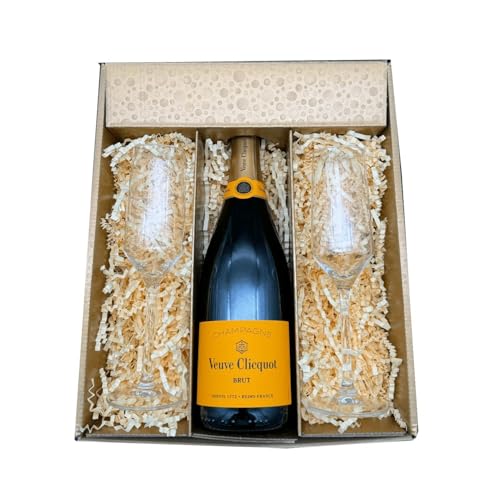 Coffret Or : Veuve Clicquot – Champagne – Brut et 2 Flûtes « carr頻 (1x75cl) von Wine And More