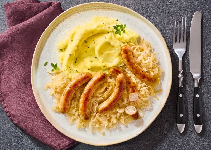 Schlemmer-Menü: Nürnberger Rostbratwürstchen auf Weinsauerkraut von Bofrost