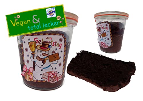 Geburtstagskuchen "Schneemann" mit einem veganen Schokoladenkuchen im Glas von generisch
