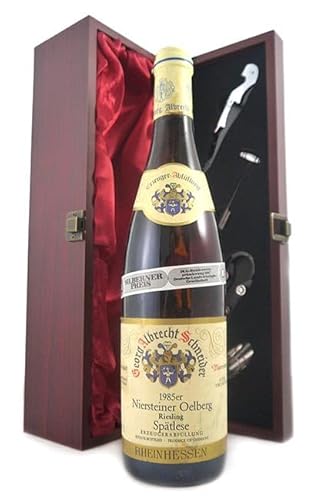 Niersteiner Oelberg Riesling Spatlese 1985 Georg Albracht Schneider (White wine) in einer mit Seide ausgestatetten Geschenkbox, da zu 4 Weinaccessoires, 1 x 750ml von vintagewinegift