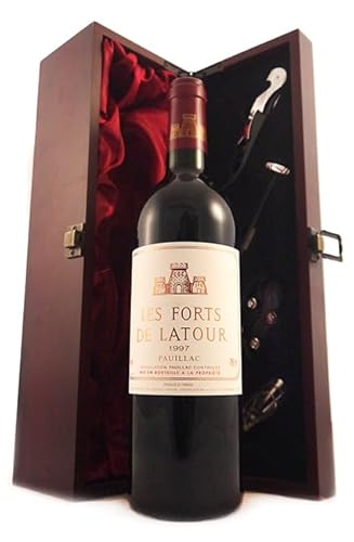 Chateau Latour 'Les Forts de Latour' 1997 Pauillac (Red wine) in einer mit Seide ausgestatetten Geschenkbox, da zu 4 Weinaccessoires, 1 x 750ml von vintagewinegifts