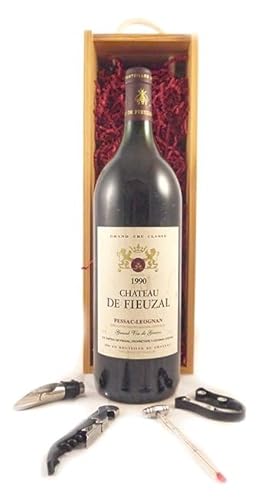 Chateau de Fieuzal 1990 Pessac Leognan MAGNUM (Red wine) in einer Geschenkbox, da zu 4 Weinaccessoires, 1 x 1500ml von vintagewinegifts