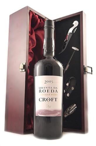 Croft Quinta da Roeda Vintage Port 2005 in einer mit Seide ausgestatetten Geschenkbox, da zu 4 Weinaccessoires, 1 x 750ml von vintagewinegifts