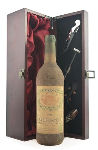 Sauternes 1974 Teltscher Bros Sauternes (Dessert wine) in einer mit Seide ausgestatetten Geschenkbox, da zu 4 Weinaccessoires, 1 x 750ml von vintagewinegifts